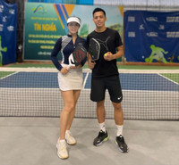 Hoa khôi bóng chuyền Thu Hoài và dàn sao thể thao mê Pickleball