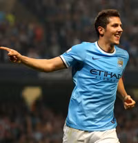 Những ngôi sao từng khoác áo cả Man City và Inter Milan