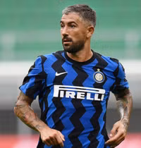 Những ngôi sao từng khoác áo cả Man City và Inter Milan