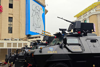 Ngắm dàn khí tài hiện đại của lực lượng CAND đang triển lãm phục vụ người dân ở hồ Gươm