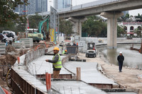 Sân khấu và khán đài ngoài trời lộ diện sau 8 tháng cải tạo hồ Hoàng Cầu