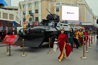 Ngắm dàn khí tài hiện đại của lực lượng CAND đang triển lãm phục vụ người dân ở hồ Gươm