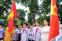 Ảnh: Học sinh Hà Nội náo nức dự lễ khai giảng đặc biệt đón chào năm học 2025-2026