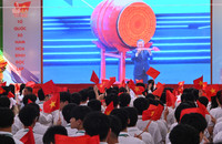 Ảnh: Học sinh Hà Nội náo nức dự lễ khai giảng đặc biệt đón chào năm học 2025-2026