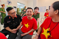 Công an Hà Nội xoa dịu nỗi đau chất độc da cam với nghĩa tình chạm vào trái tim