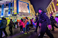 Nhìn lại những khoảnh khắc ấn tượng trong đêm giao thừa đón xuân Quý Mão 2023 ở Hà Nội