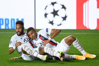 [ẢNH] PSG vào bán kết Champions League theo cách 
