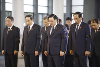 Lãnh đạo Đảng, Nhà nước viếng Thượng tướng Nguyễn Chí Vịnh