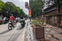 Xem hàng bốt điện được 