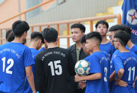 Nữ sinh có tên như Hoa hậu thu hút sự chú ý ở giải bóng đá THPT Hà Nội