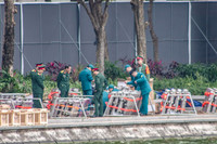 Cận cảnh trận địa pháo hoa tầm cao ở hồ Gươm trước giờ G chào năm mới Giáp Thìn 2024