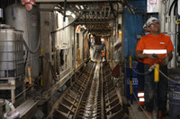 Cận cảnh robot Táo Bạo nặng 850 tấn bắt đầu khoan hầm cho metro Nhổn- Ga Hà Nội 