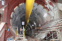 Cận cảnh robot Táo Bạo nặng 850 tấn bắt đầu khoan hầm cho metro Nhổn- Ga Hà Nội 