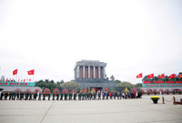 Các đồng chí lãnh đạo, nguyên lãnh đạo Đảng, Nhà nước vào Lăng viếng Chủ tịch Hồ Chí Minh