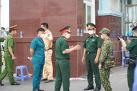 [Ảnh] Bộ Tư lệnh Thủ đô phun khử khuẩn Bệnh viện K cơ sở Tân Triều phòng Covid-19