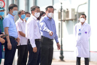 [Ảnh] Bộ Tư lệnh Thủ đô phun khử khuẩn Bệnh viện K cơ sở Tân Triều phòng Covid-19