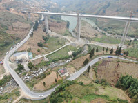 Cận cảnh cầu cạn Móng Sến có trụ cầu cao nhất Việt Nam