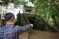 Ngắm phố đi bộ sắp hoạt động đẹp như tranh bên thành cổ đá ong ở Hà Nội