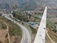 Cận cảnh cầu cạn Móng Sến có trụ cầu cao nhất Việt Nam