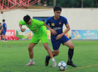 Chùm ảnh loạt trận 15h30 ngày 12-11