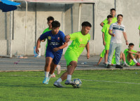 Chùm ảnh loạt trận 15h30 ngày 12-11