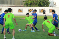 Chùm ảnh loạt trận 15h30 ngày 12-11