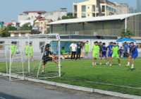 Chùm ảnh loạt trận 13h30 ngày 12-11