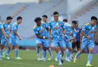 Xuân Son tươi rói, cần mẫn tập luyện cùng ĐT Việt Nam 