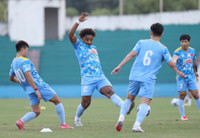 Xuân Son tươi rói, cần mẫn tập luyện cùng ĐT Việt Nam 