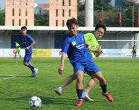 Chùm ảnh loạt trận 13h30 ngày 12-11