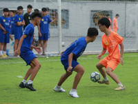 Hình ảnh loạt trận 8h30 sáng 16-11