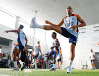 Mbappe hớn hở trong buổi tập đầu tiên cùng Real Madrid