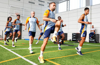 Mbappe hớn hở trong buổi tập đầu tiên cùng Real Madrid