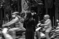 Lãng đãng chiều đông Hà Nội qua các bức ảnh đen trắng giàu cảm xúc