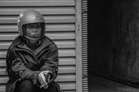 Lãng đãng chiều đông Hà Nội qua các bức ảnh đen trắng giàu cảm xúc