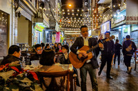 Xem phố đi bộ và ẩm thực Đảo Ngọc Ngũ Xã đẹp như tranh bên hồ Trúc Bạch 