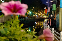 Xem phố đi bộ và ẩm thực Đảo Ngọc Ngũ Xã đẹp như tranh bên hồ Trúc Bạch 