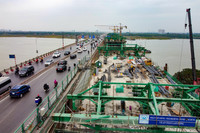 Công trường cầu Vĩnh Tuy giai đoạn 2 những ngày cuối năm 2022 