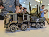 Sống động dàn mô hình quân sự khủng đang được trưng bày ở Hà Nội