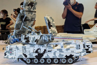 Sống động dàn mô hình quân sự khủng đang được trưng bày ở Hà Nội