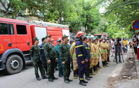 Diễn tập chữa cháy lớn...bắt nguồn từ cửa hàng xe máy