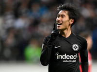 18 cầu thủ Nhật Bản đang thi đấu ở châu Âu là những ai?