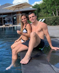 [ẢNH] Dàn WAGs Arsenal và Tottenham đọ sắc trước derby London