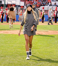 [ẢNH] Ngã rẽ khiến fan phấn khích của 'VĐV sexy nhất hành tinh'