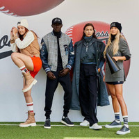 [ẢNH] Ngã rẽ khiến fan phấn khích của 'VĐV sexy nhất hành tinh'