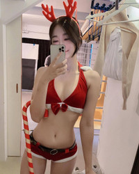 [ẢNH] Mê mẩn vẻ đẹp của HLV phòng gym Hàn Quốc