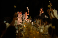 Bộ ảnh cưới lung linh của thủ môn Đặng Văn Lâm và cô dâu Yến Xuân