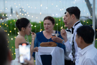 Bộ ảnh cưới lung linh của thủ môn Đặng Văn Lâm và cô dâu Yến Xuân