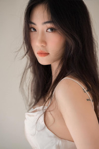 Nhan sắc tựa 'nàng thơ' của VĐV bóng chuyền đang gây sốt cộng đồng mạng