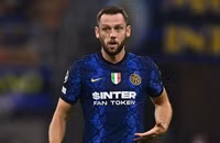 Đội hình đắt giá được 'siêu cò' Mino Raiola đại diện